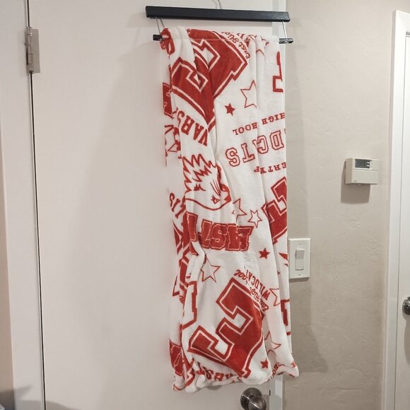 High school musical blanket - Picture 2 of 2